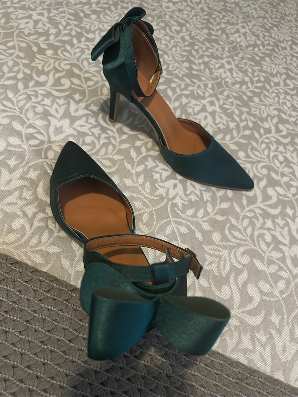 Pointed Bow Ankle-Strap Heels in Teal